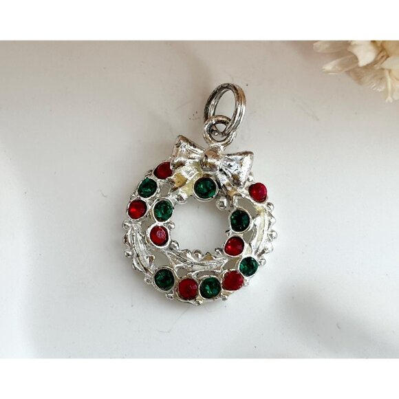 Jewelry - Christmas Wreath Green & Red Rhinestone 925 Sterling Silver Vintage Pendant